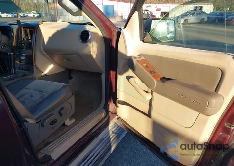 2006 Ford Explorer Eddie Bauer из США, поврежденный, VIN 1FMEU64866UA06752